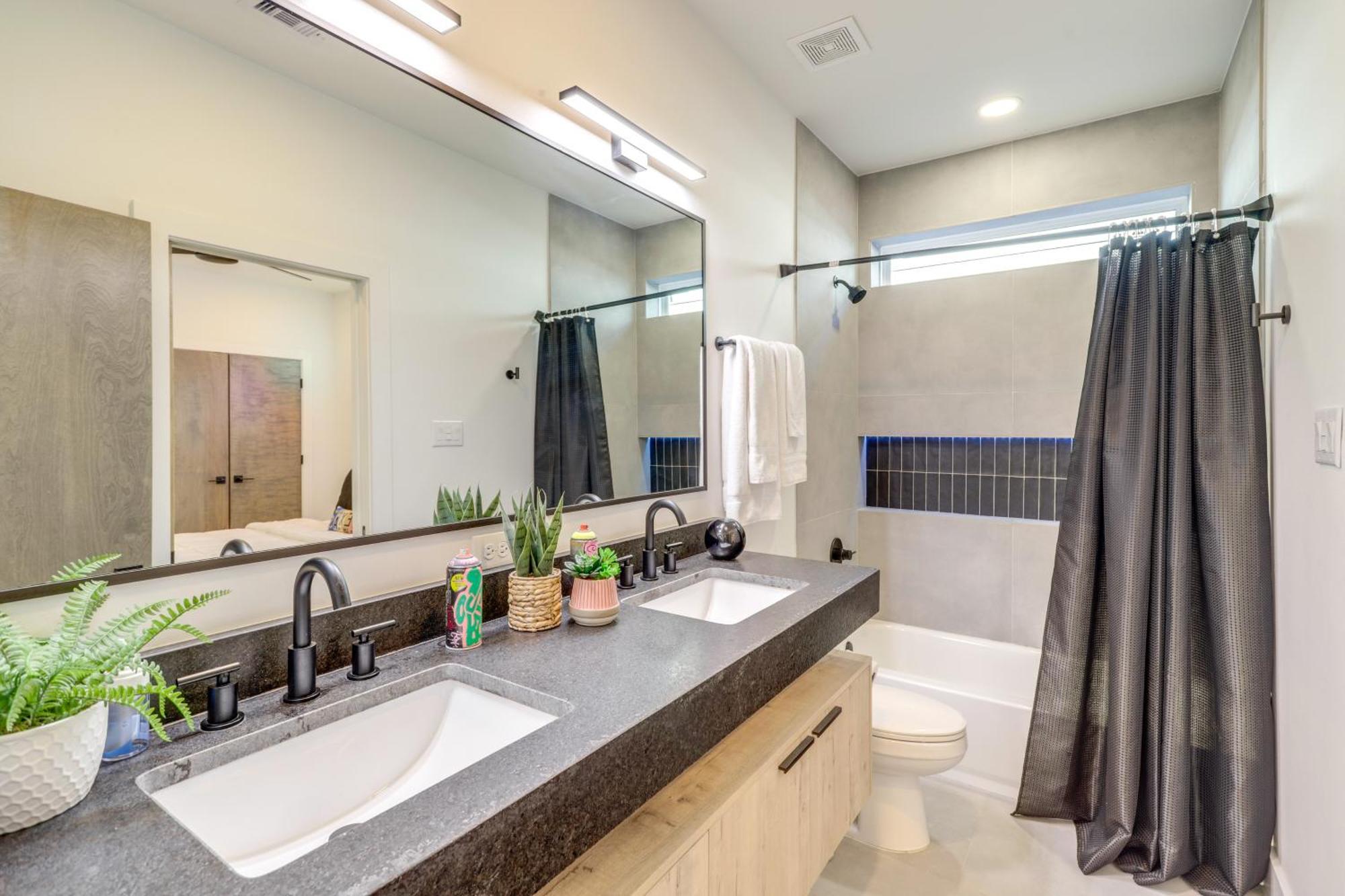 3 Mi To Dtwn Modern Townhome With Yard In Х'юстон Екстер'єр фото