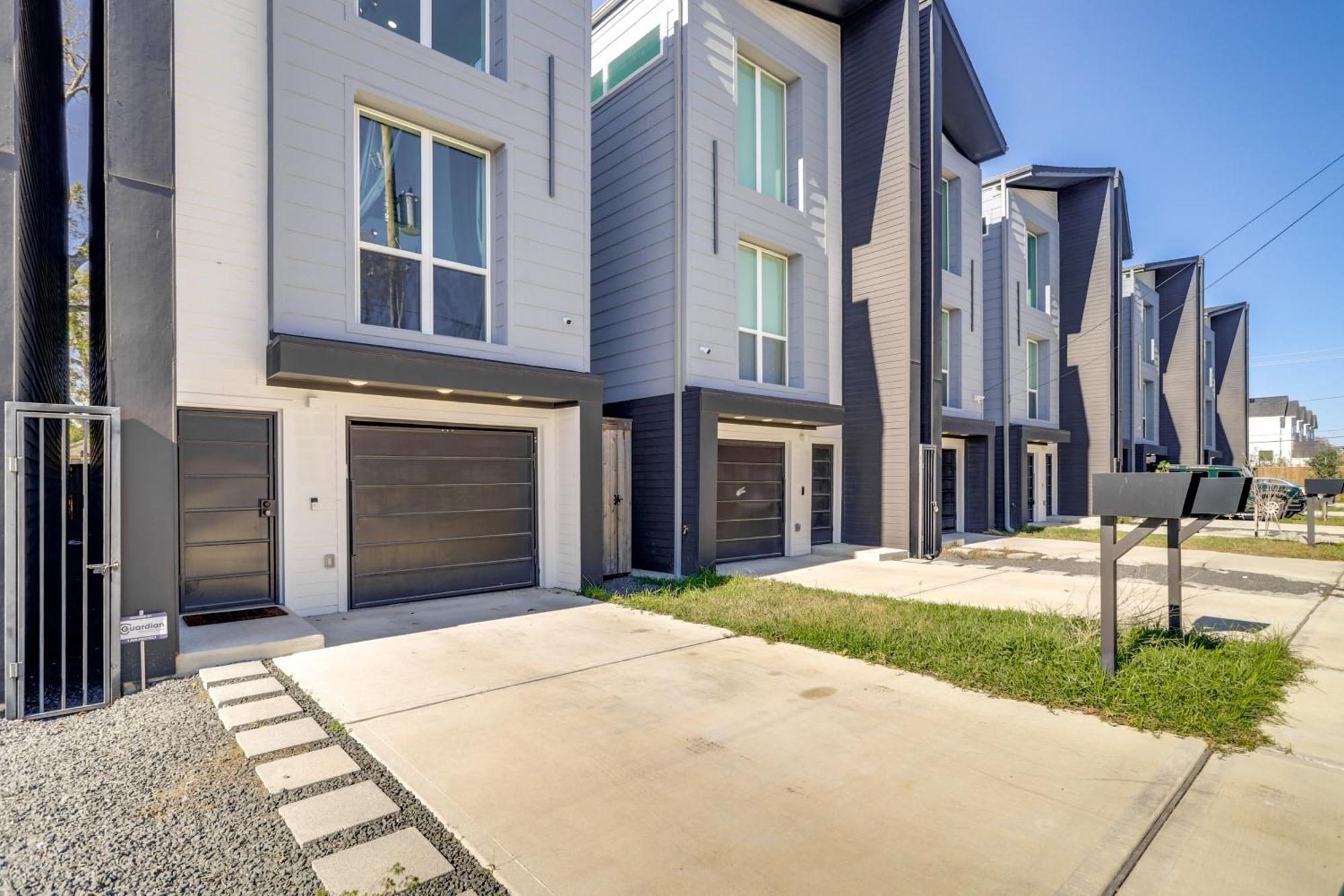 3 Mi To Dtwn Modern Townhome With Yard In Х'юстон Екстер'єр фото